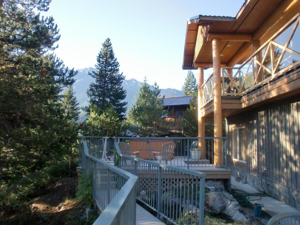 Greenwood Country Inn Pemberton Dış mekan fotoğraf