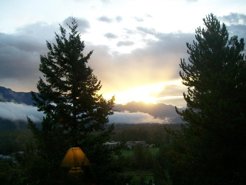 Greenwood Country Inn Pemberton Dış mekan fotoğraf